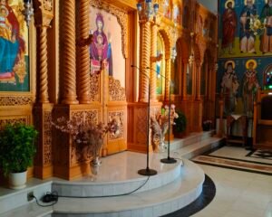 Ιερός Ναός Αγίου Γεωργίου Εσωτερικό Φωτογραφιες